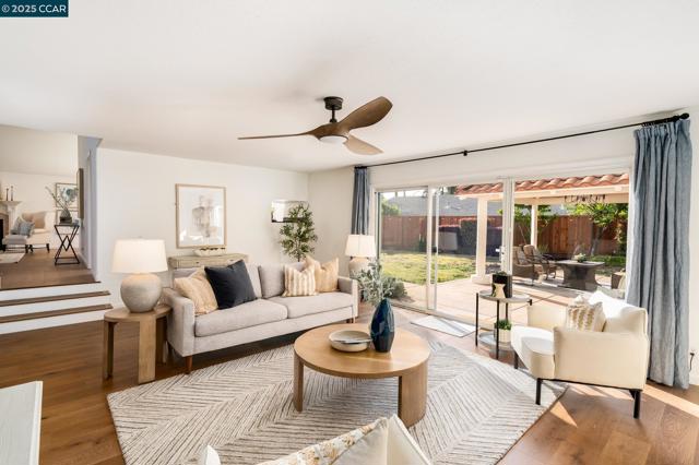 46 Saint Mark Ct, Danville CA: https://media.crmls.org/mediaz/7311a34d-6d69-4c8b-a859-8521a34ac05e.jpg