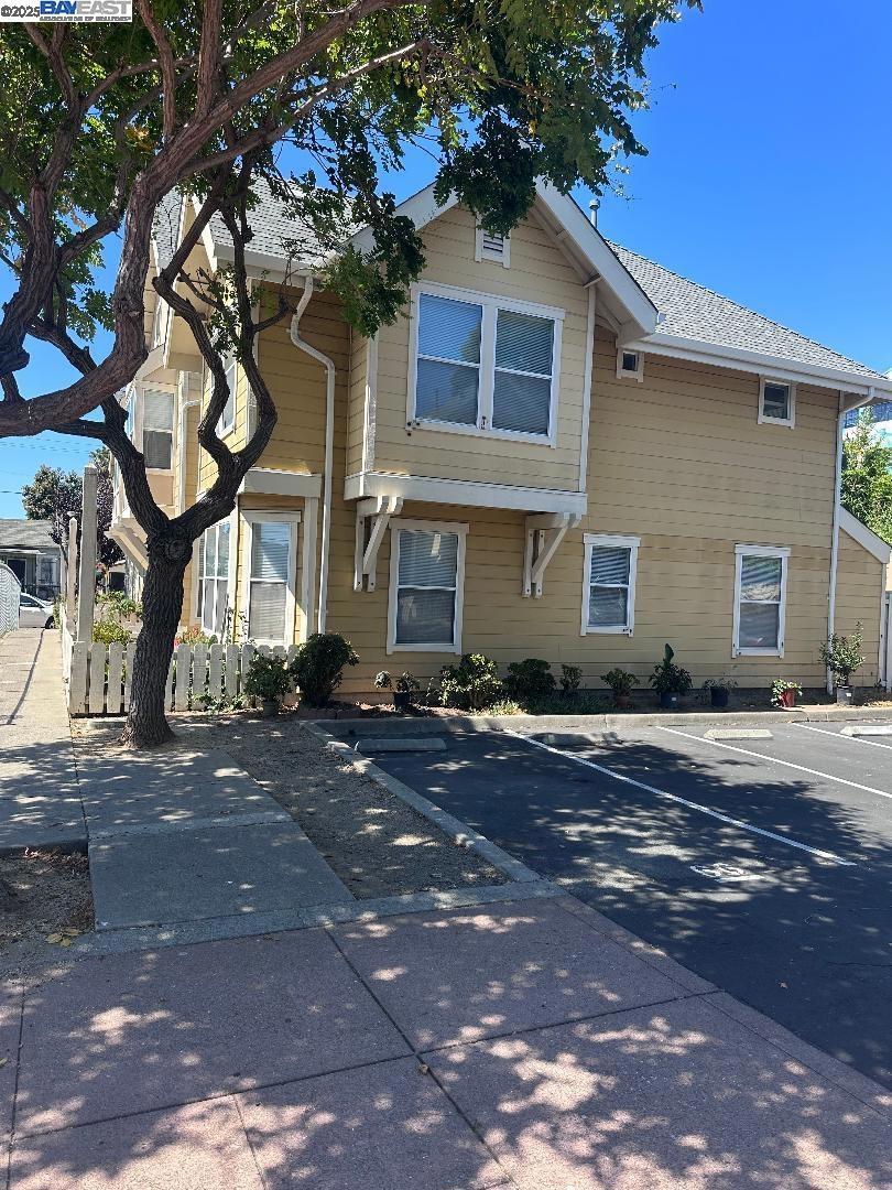 1021 Santa Ines Ct