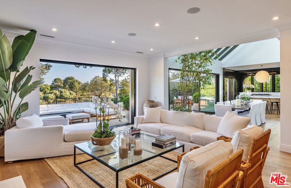 MLS #26867617 image #4