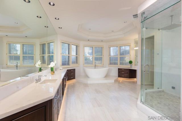 13388 Highlands Ranch Rd, Poway CA: https://media.crmls.org/mediaz/731762d0-afa5-4bf8-818d-4cac35ea777b.jpg