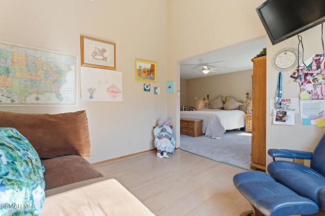 3366 Blue Ridge Court, Westlake Village CA: https://media.crmls.org/mediaz/7317b600-d6ba-4464-917f-08fc26132465.jpg