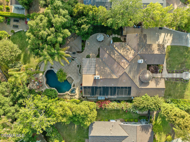 758 Camino Dos Rios, Thousand Oaks CA: https://media.crmls.org/mediaz/731871fb-2e0a-4e1c-bb56-4260afbd75bb.jpg