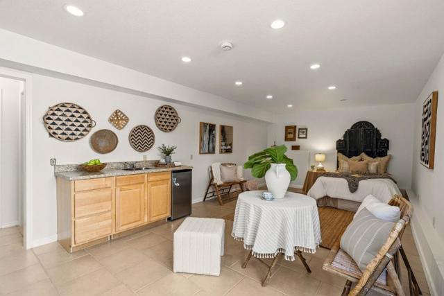 1100 Glacier Avenue, Pacifica CA: https://media.crmls.org/mediaz/731873ac-d84f-4fdb-82b7-34b23036a381.jpg