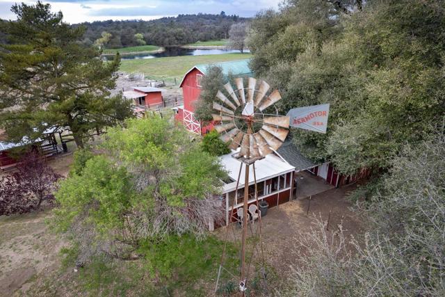 4026 Highway 78, Julian CA: https://media.crmls.org/mediaz/73198d45-0dd8-4565-a822-0cacaf9e0d5e.jpg