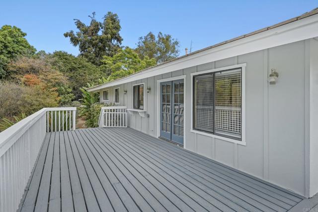 Detail Gallery Image 5 of 46 For 2835 Guajome Lake Rd, Oceanside,  CA 92057 - 3 Beds | 2 Baths
