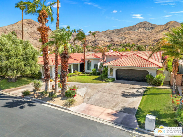 38262 W Maracaibo Circle, Palm Springs CA: https://media.crmls.org/mediaz/7319ebb5-f0ea-4e1c-b85a-e6e420f3cde7.jpg