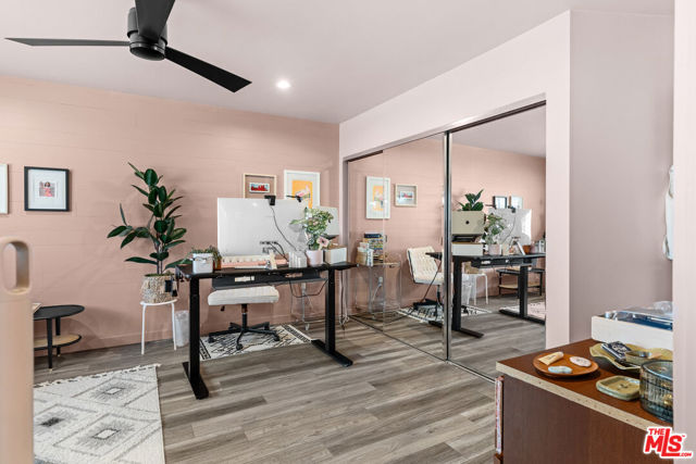 4360 Glencoe Avenue, Marina del Rey CA: https://media.crmls.org/mediaz/731b7a20-7292-4997-a7e2-4a813ec528b5.jpg