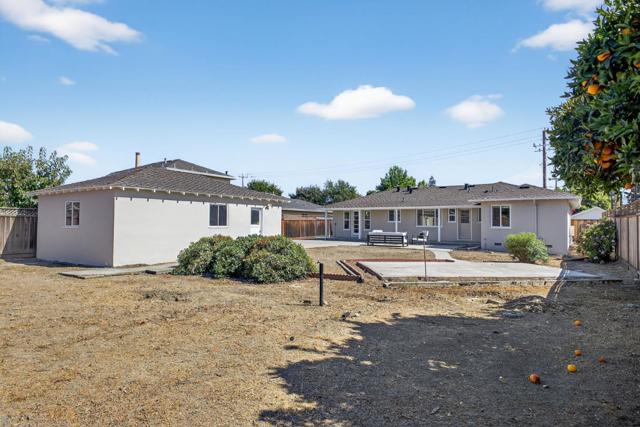 1737 Blackford Lane, San Jose CA: https://media.crmls.org/mediaz/731b82a2-5553-4a16-bc92-f5253c16e93b.jpg