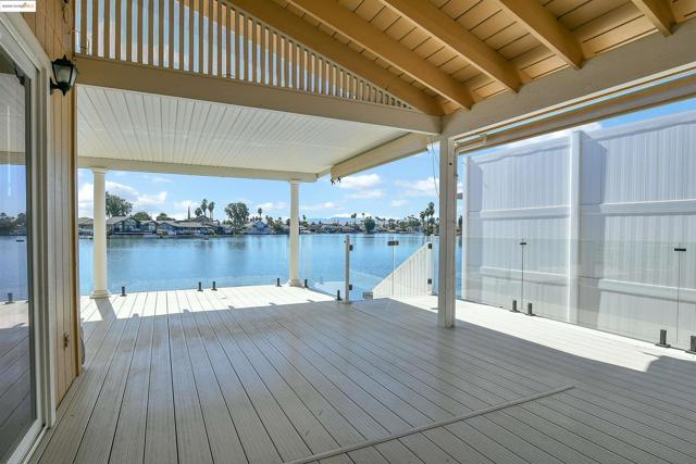 780 Beaver Ln, Discovery Bay CA: https://media.crmls.org/mediaz/731cb8d8-8174-4b50-b65b-ce8ac17c8b56.jpg