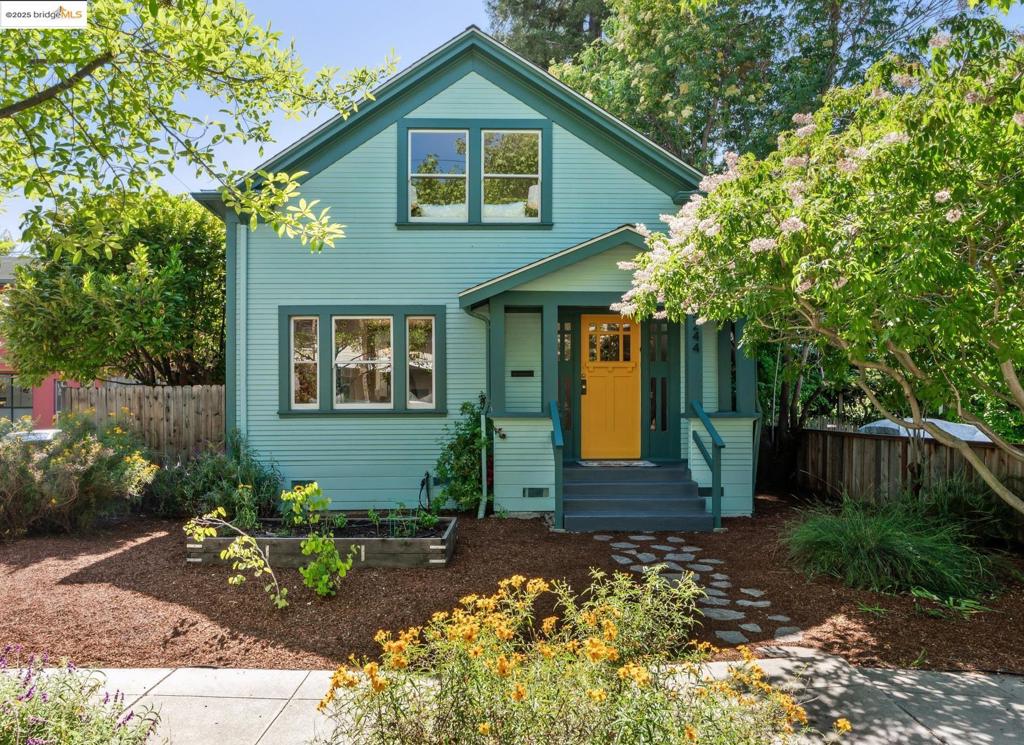 2244 McKinley Ave
