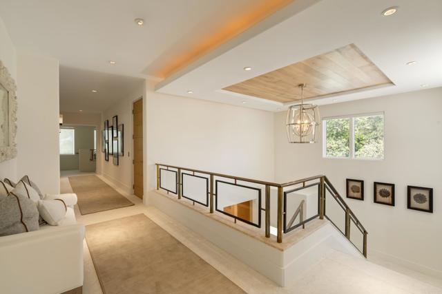 7888 Muirfield Way, Rancho Santa Fe CA: https://media.crmls.org/mediaz/731ce423-bc05-4771-bbb5-065e99c5eb8c.jpg