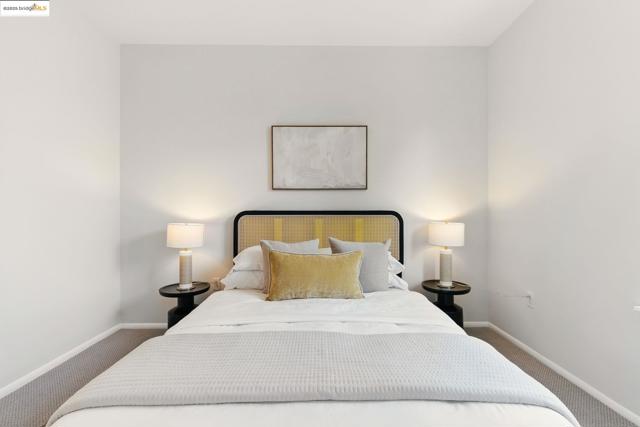 1213 67Th St, Oakland CA: https://media.crmls.org/mediaz/731faf74-1a72-4449-8507-a6c93072ec41.jpg