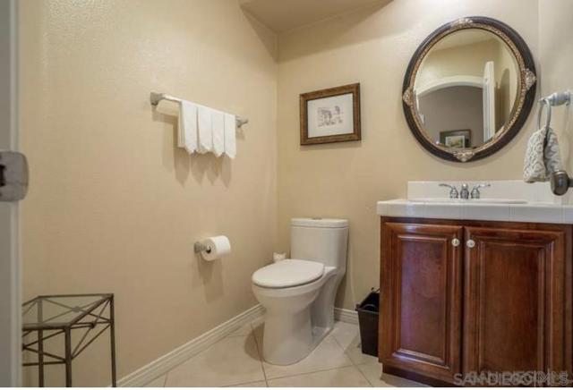 16624 Santa Mariana Ct, San Diego CA: https://media.crmls.org/mediaz/7320595f-7ff5-49ee-9d1c-05ee98a43930.jpg