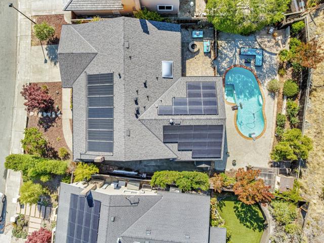 1741 Los Altos Drive, San Mateo CA: https://media.crmls.org/mediaz/7322a529-3ce7-447f-8ffd-cf1445f4f2cd.jpg
