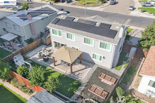 907 Hazel St, Livermore CA: https://media.crmls.org/mediaz/7322c20e-569f-4194-9b26-169ed334c4d0.jpg