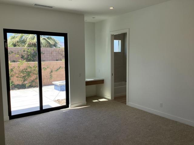 79777 Kingston Drive, Bermuda Dunes CA: https://media.crmls.org/mediaz/7322e9ca-6500-481d-8d19-5f398c9f0c6b.jpg