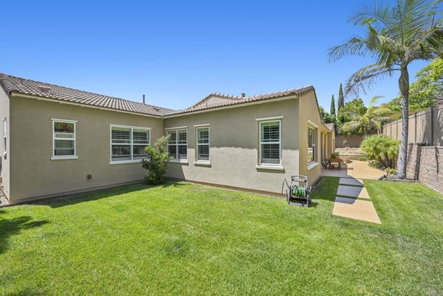 939 Bluejack Road, Encinitas CA: https://media.crmls.org/mediaz/7323469e-ee06-4a2e-8114-43088a52b904.jpg