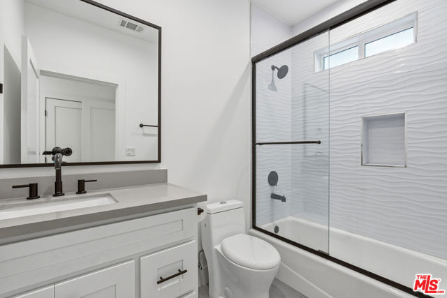 13822 Oxnard Street, Van Nuys CA: https://media.crmls.org/mediaz/732354b5-2f74-42f8-9d84-f9b2691df9b1.jpg