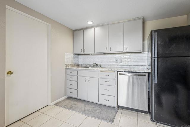 Detail Gallery Image 37 of 53 For 3016 Alta Vista Dr, Fallbrook,  CA 92028 - 3 Beds | 3/1 Baths