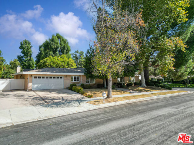 Image 2 for 20703 Quedo Dr, Woodland Hills, CA 91364