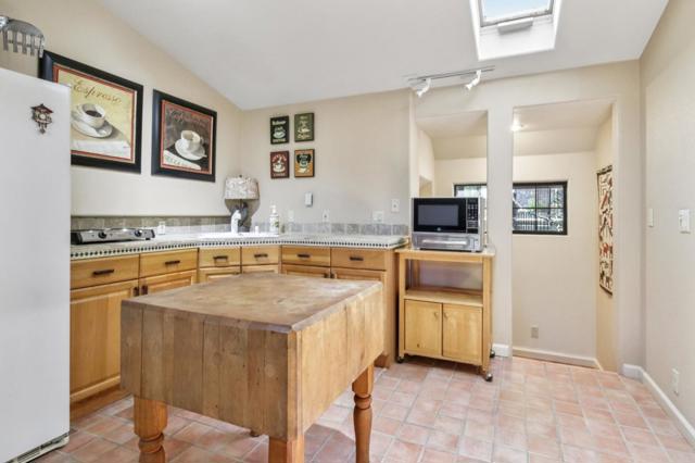 18615 Castle Lake Drive, Morgan Hill CA: https://media.crmls.org/mediaz/7324a4d5-409c-493d-a6db-a8a4199ad402.jpg