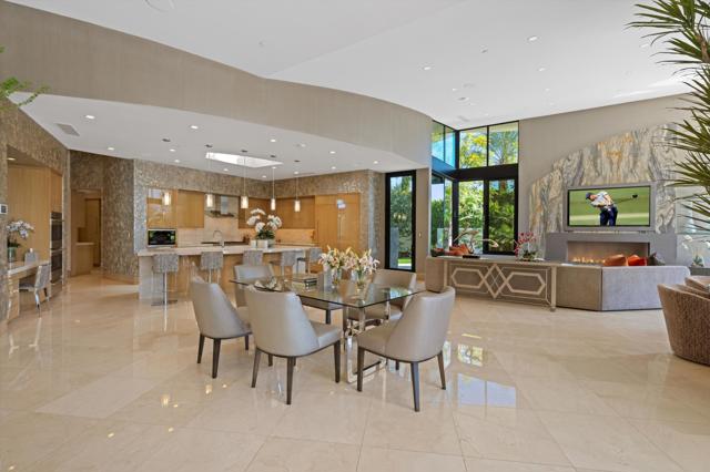 81105 Columbus Way, La Quinta CA: https://media.crmls.org/mediaz/7324c47a-656c-4883-9d57-aff3d83cfb1f.jpg