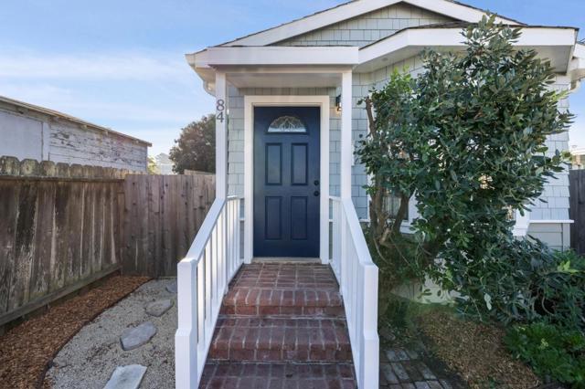 84 San Jose Avenue, Pacifica CA: https://media.crmls.org/mediaz/7324ec85-a31c-47cd-99ef-a3779d6f41e3.jpg