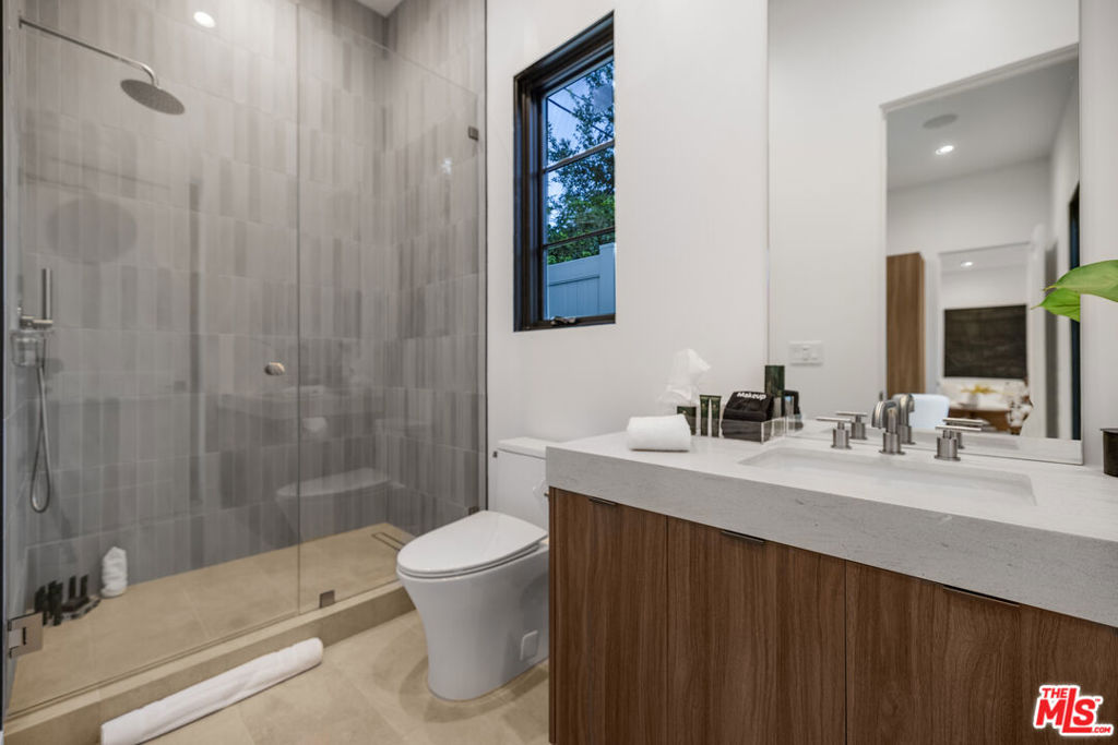 MLS #25619907 image #26