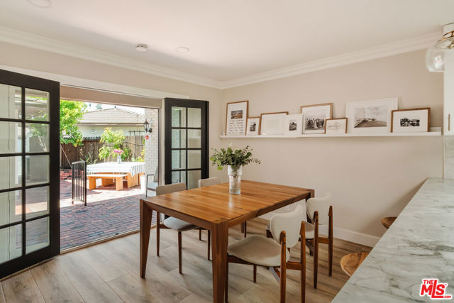2641 Hartland Circle, Westlake Village CA: https://media.crmls.org/mediaz/73269a29-da0e-4d35-ae59-c7dd547053cd.jpg