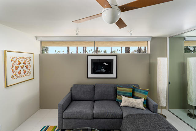 26 Lakeview Circle, Palm Springs CA: https://media.crmls.org/mediaz/732739de-2273-4b15-ad72-739812565b16.jpg