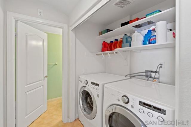 10556 Debreceni Way, San Diego CA: https://media.crmls.org/mediaz/732821aa-9028-4077-ad18-01088e7f29b5.jpg