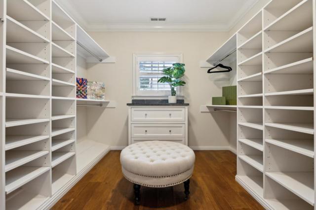 125 Stonepine Road, Hillsborough CA: https://media.crmls.org/mediaz/73289a5e-4a30-4a66-bfc1-2ab831c26962.jpg