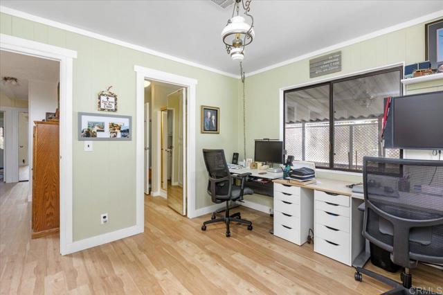 18218 Paradise Mountain Road, Valley Center CA: https://media.crmls.org/mediaz/732aa666-746a-45b9-b5c7-f1d0336f5113.jpg