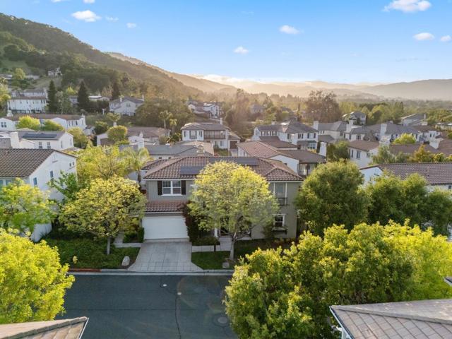 7531 Edinburgh Way, Gilroy CA: https://media.crmls.org/mediaz/732bdd29-0078-404a-923b-730c47ce8754.jpg
