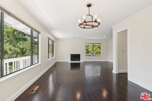 26 Ardor Drive, Orinda CA: https://media.crmls.org/mediaz/732d8597-7986-4237-8c02-7ba593e74a93.jpg