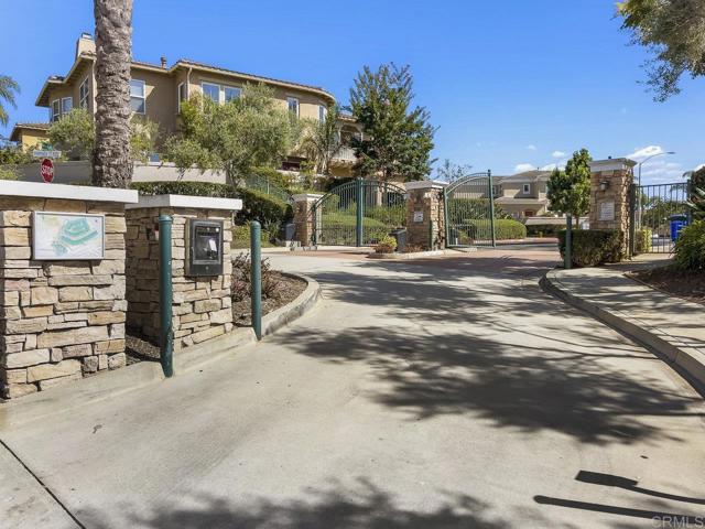 Image 12 of 37 For 6774 Caurina Court