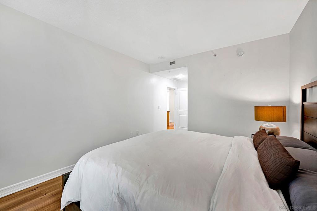 MLS #250040169SD image #15