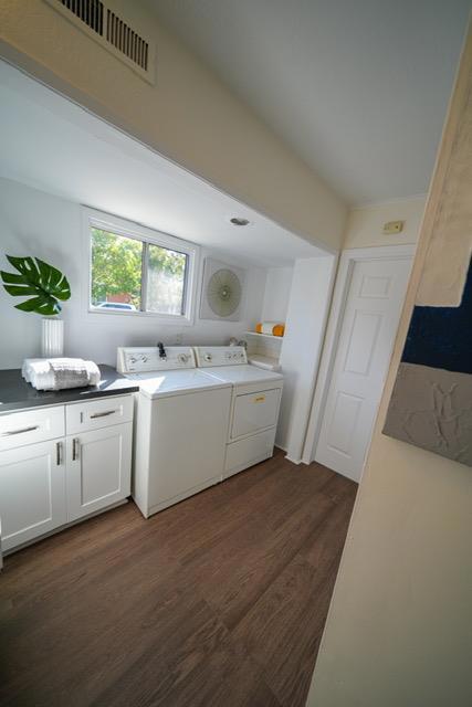 1308 Oxford Street, Redwood City CA: https://media.crmls.org/mediaz/733118e3-8193-4cfe-b62a-8ef981793588.jpg