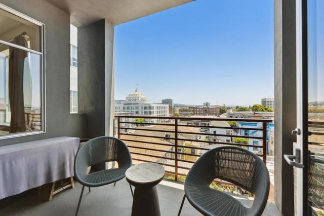 1020 Jackson Street, Oakland CA: https://media.crmls.org/mediaz/73320006-b385-400e-ae70-3a656a0b93fa.jpg