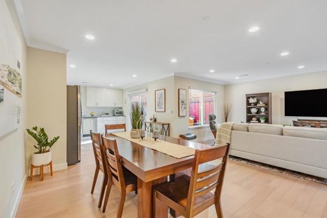 423 Douglas Place, San Jose CA: https://media.crmls.org/mediaz/733273be-3e2d-449f-8416-8c4699e26ed9.jpg