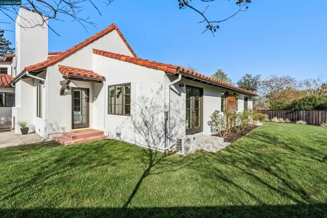 Image 43 of 54 For 850 Las Trampas Rd