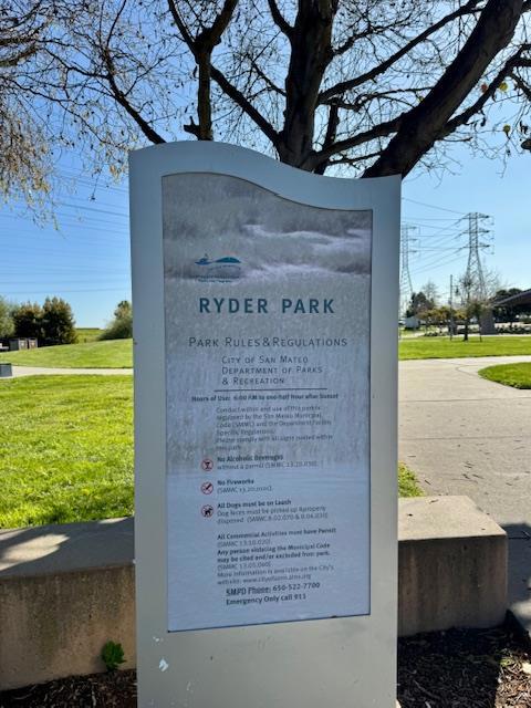 1639 Cypress Avenue, San Mateo CA: https://media.crmls.org/mediaz/7334fe0c-d66b-4a89-a3b5-7899f8ff2154.jpg