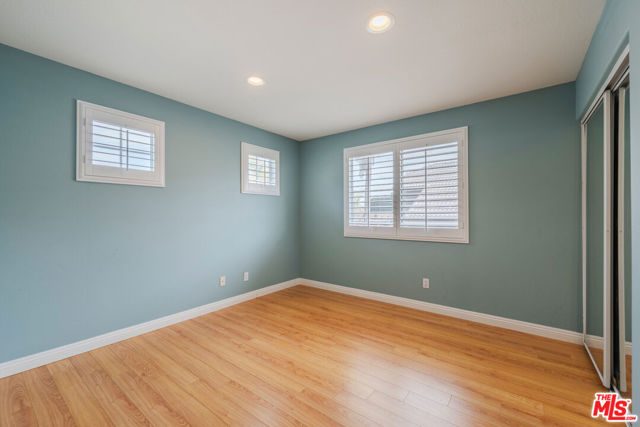 2320 Leggett Lane, Fullerton CA: https://media.crmls.org/mediaz/73363b73-61d6-458e-bd5f-2b1e524856b1.jpg