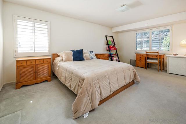 Image 21 of 36 For 18153 Sun Maiden Ct