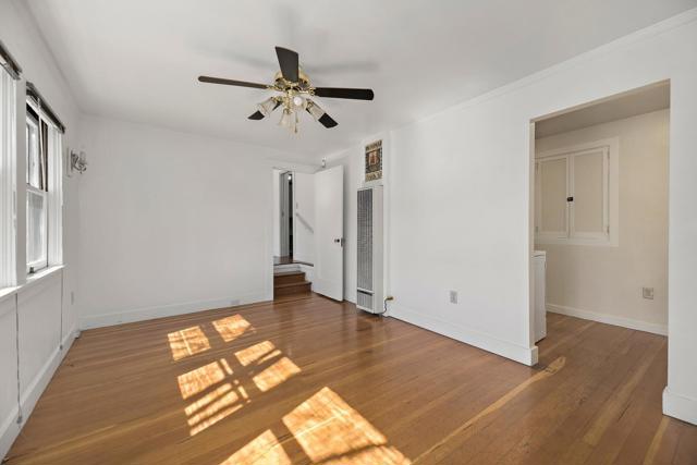 100 Wood Road, Los Gatos CA: https://media.crmls.org/mediaz/733698e3-286a-4c8e-ad44-11dc498804a2.jpg