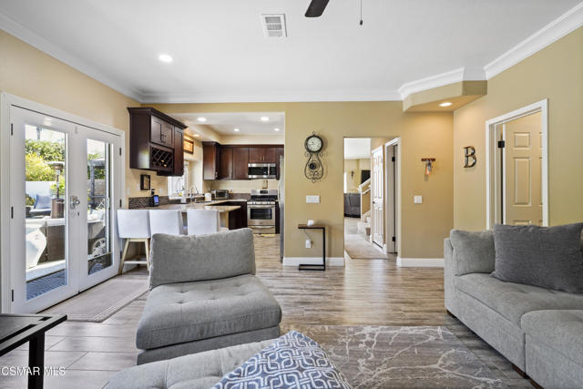 14291 Clemson Street, Moorpark CA: https://media.crmls.org/mediaz/733782be-6192-45c5-8847-c8e2e0cfd04b.jpg