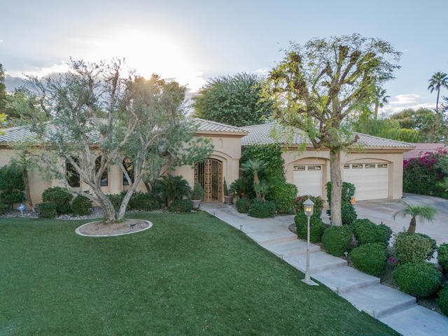 38111 Tandika N Trail, Palm Desert CA: https://media.crmls.org/mediaz/73391e53-fb64-4c61-8e0e-e412fa505d1d.jpg