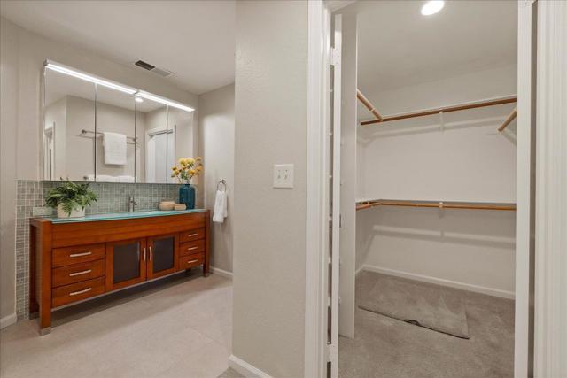 244 Hillview Avenue, Redwood City CA: https://media.crmls.org/mediaz/733a3c4a-75c3-4760-bea3-135ba336bde6.jpg