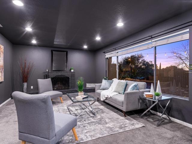 Detail Gallery Image 30 of 53 For 1130 Pebble Springs Ln, Escondido,  CA 92026 - 3 Beds | 2 Baths