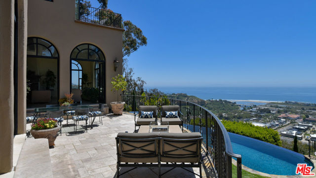 Drew Fenton | 23806 Malibu Crest Drive Malibu CA | MLS: 7358061
